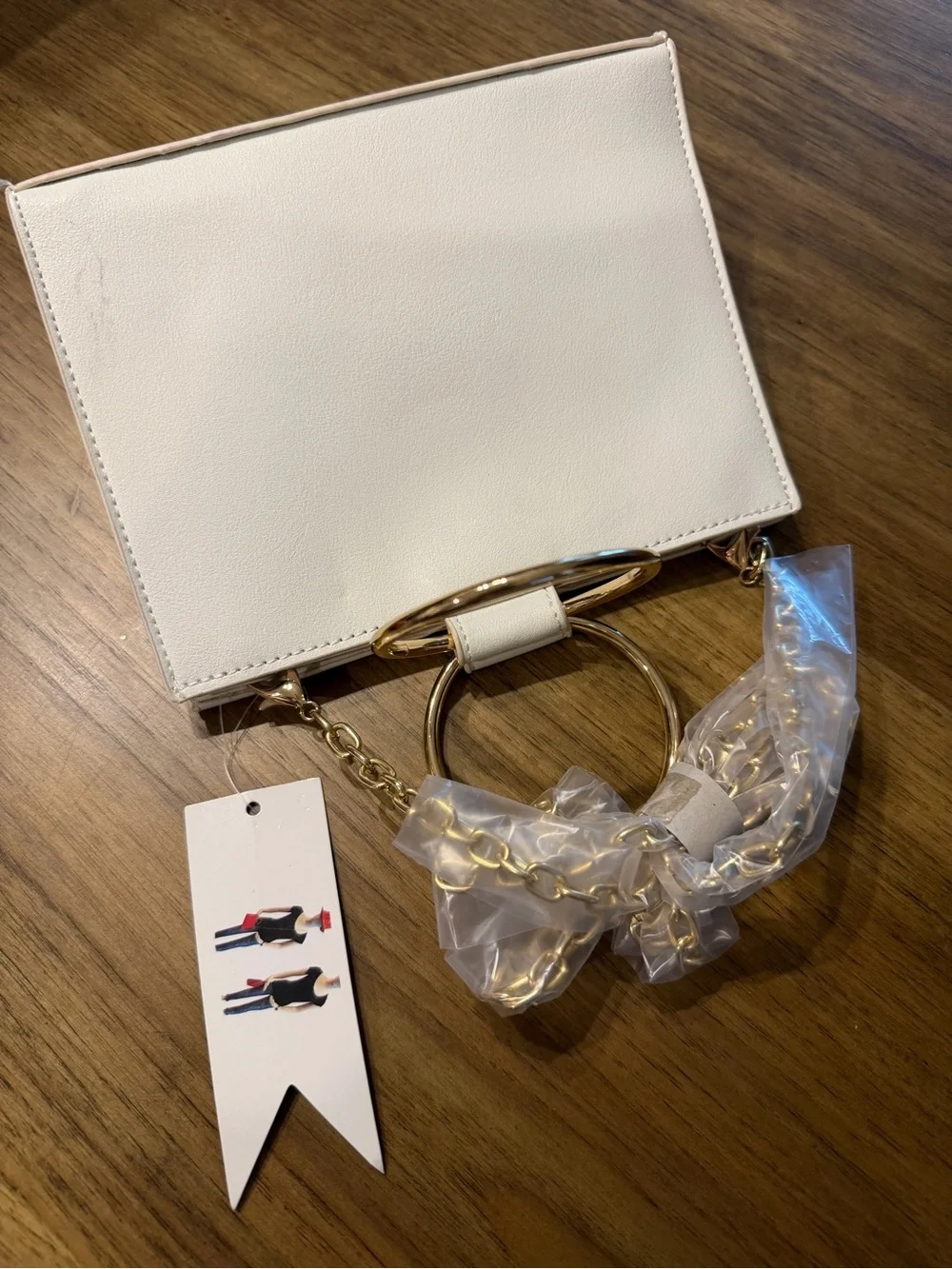 Cruise Club White Ring-Handle Wristlet Clutch